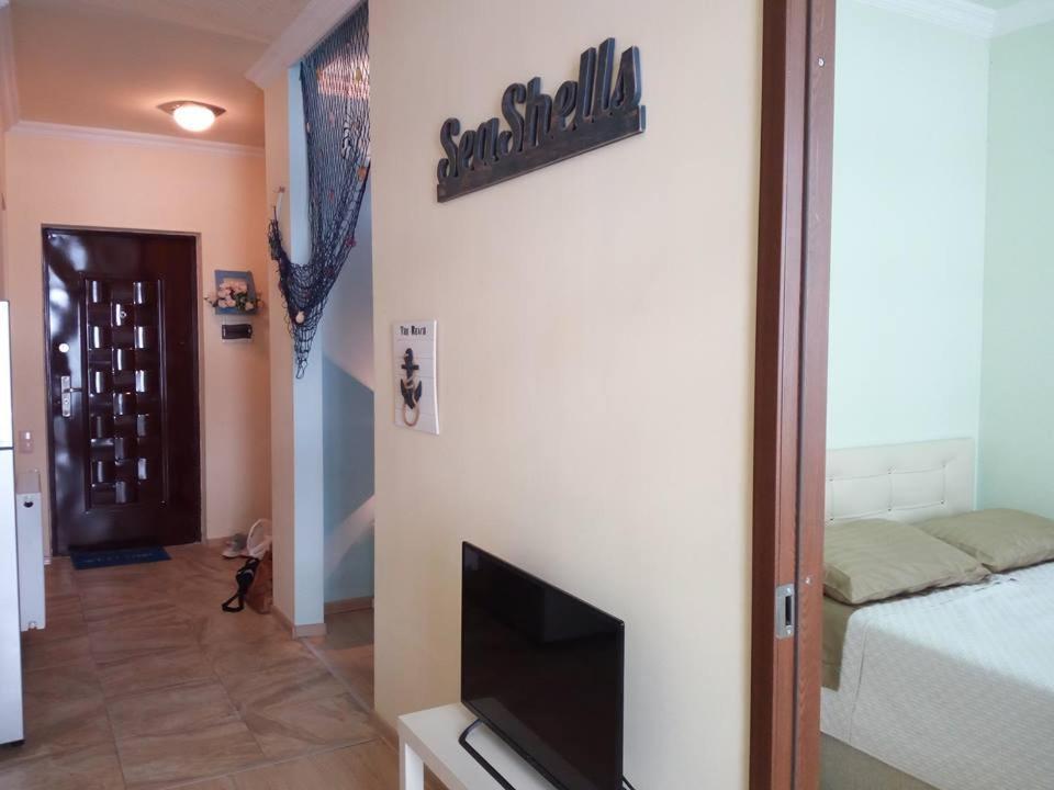 Ruso'S Flat Apartment Batumi Bagian luar foto